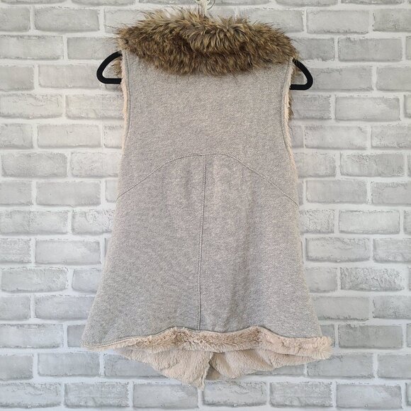 Dylan Clothing Faux Fur Collar Knit Vest Jacket Small Minky Soft Lining - Picture 9 of 10